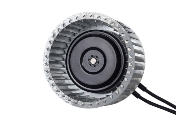 新風(fēng)系統(tǒng)風(fēng)機(jī)正面實(shí)拍圖