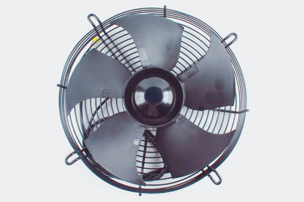 EC軸流風(fēng)機比DC軸流風(fēng)機強在哪？關(guān)鍵在這幾點！